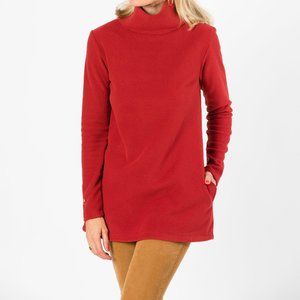 Dudley Stephens:  Cobble Hill in Red ♥️